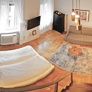  דירה Luxury New With Gallery At Dob Street Nearby Gozsdu Court