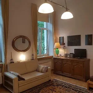 zkontrolujte dostupnost