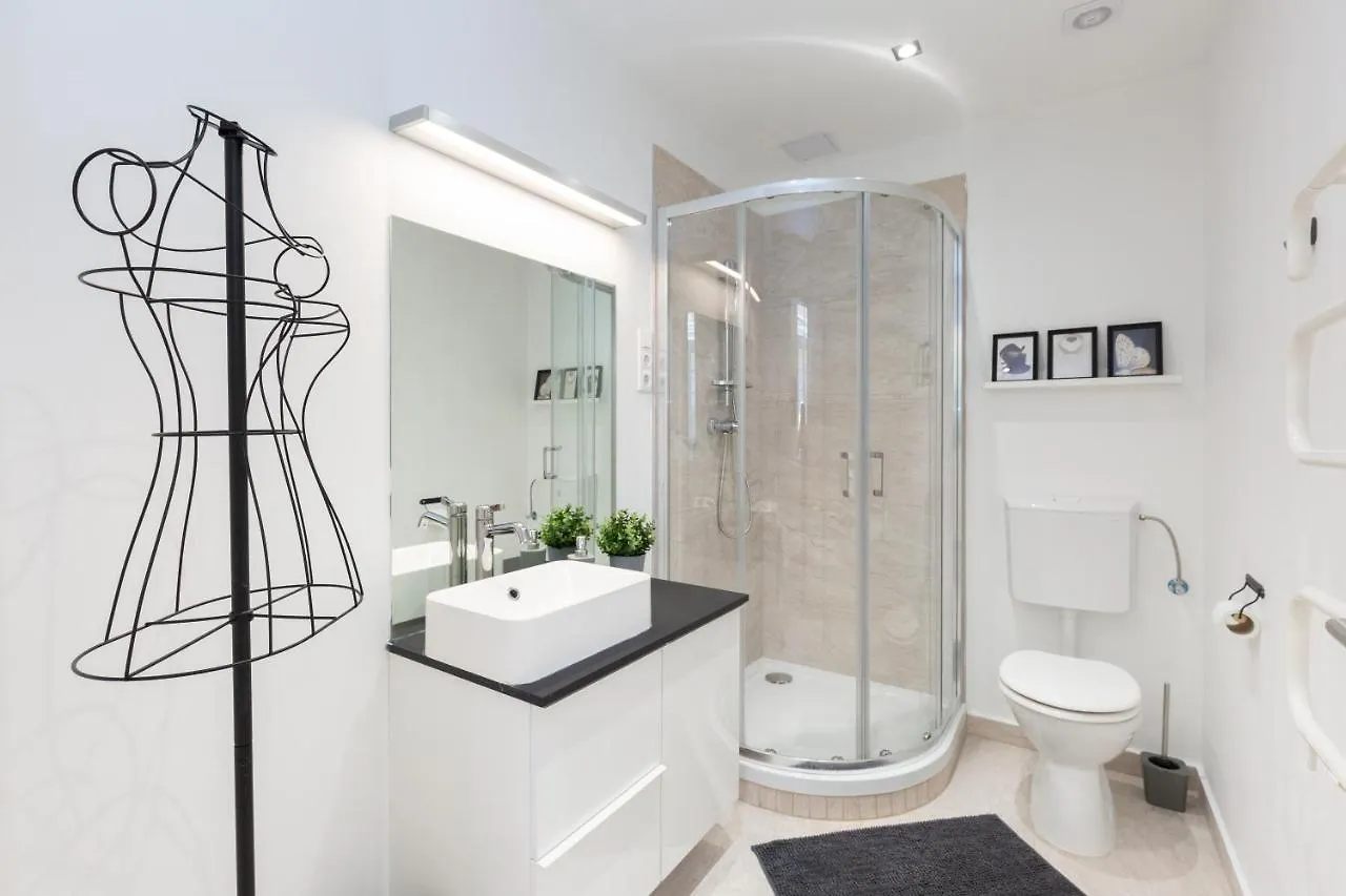 Budapest Holidays Residence