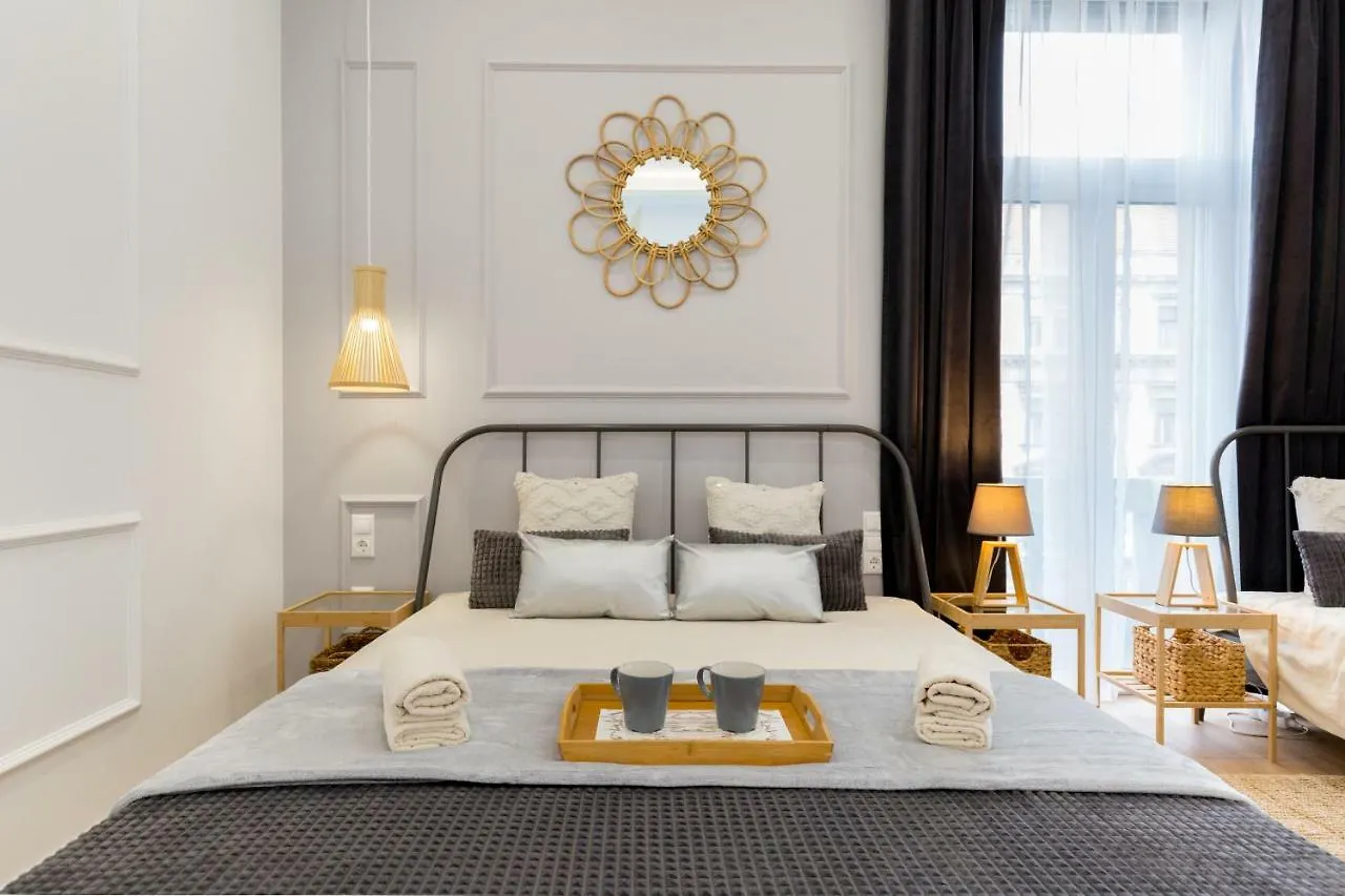 Budapest Holidays Residence 0*,