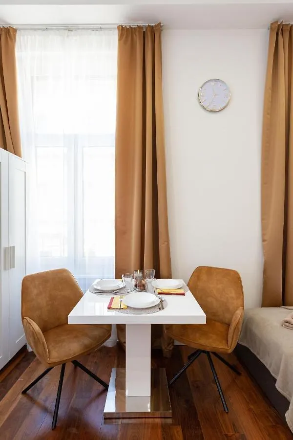 Budapest Holidays Residence דירה